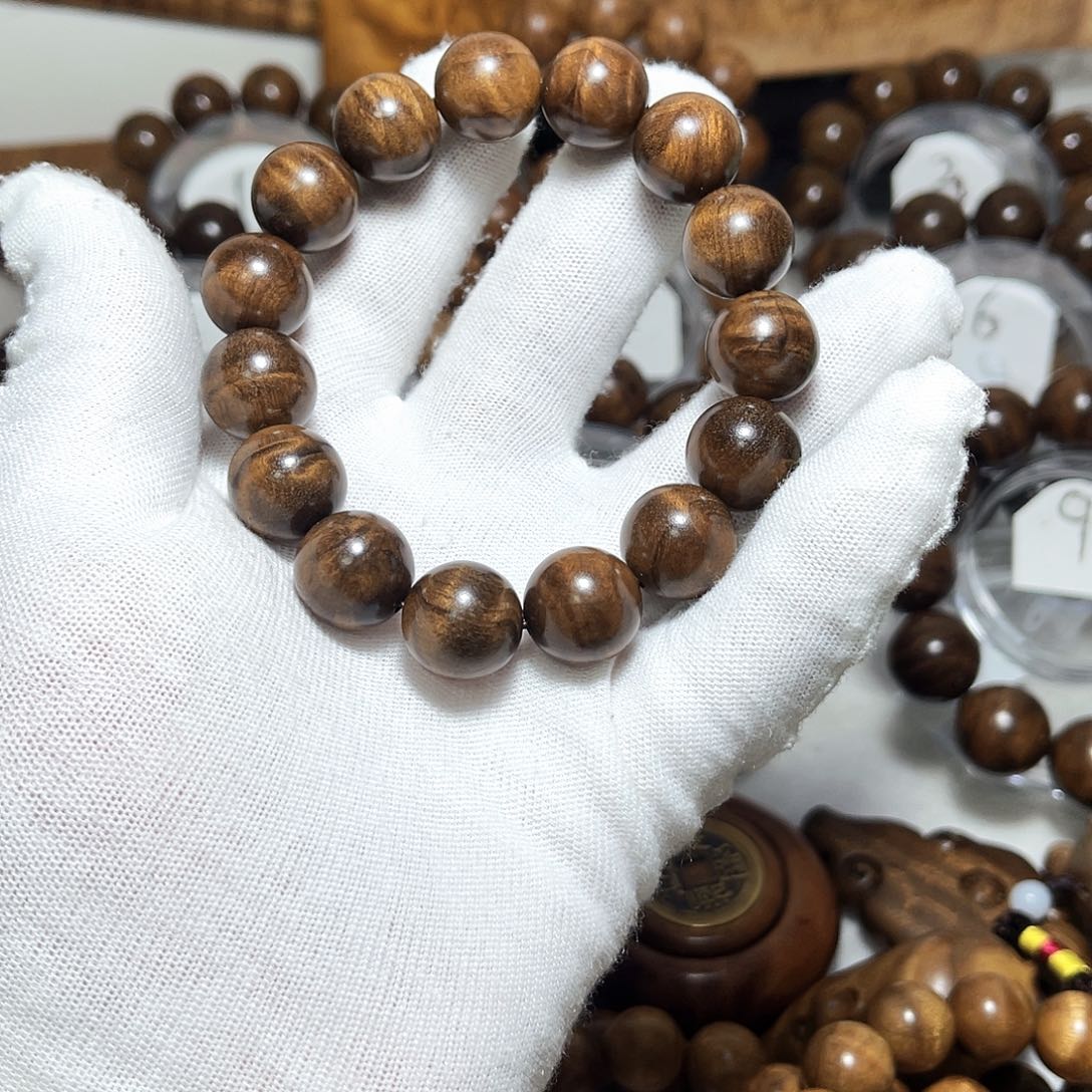 金丝楠金品楠小叶桢楠阴沉闪电1.5福利