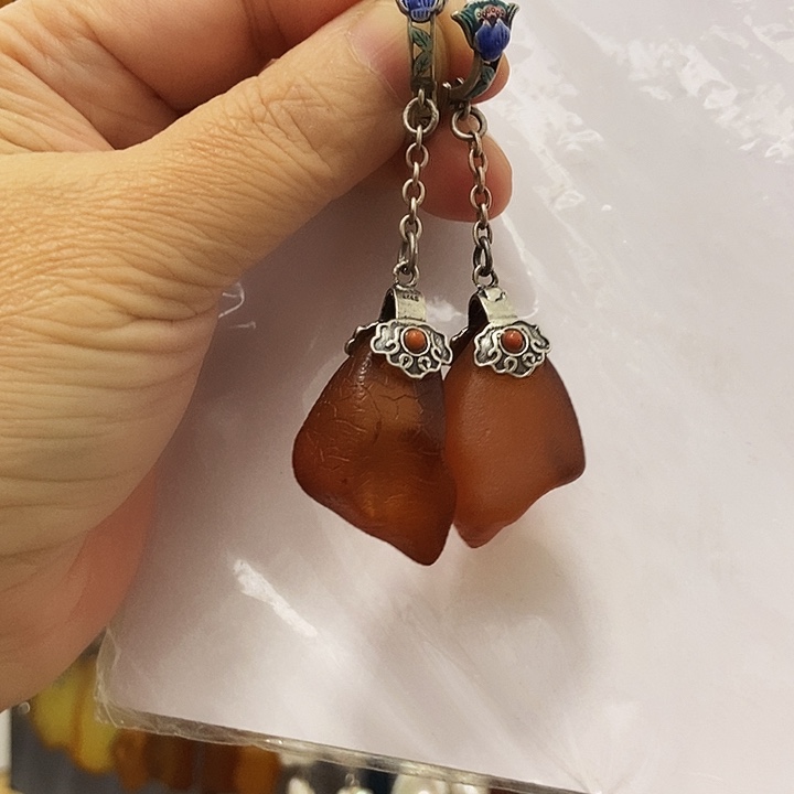 芸***枫琥珀银S925镶嵌耳饰琥珀