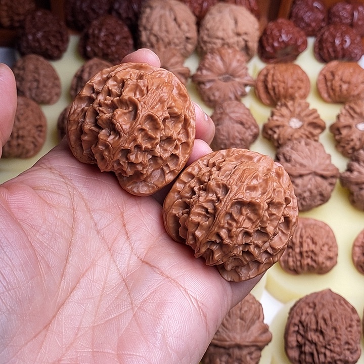 【闪购商品】文玩核桃吊坠早*43苹果园