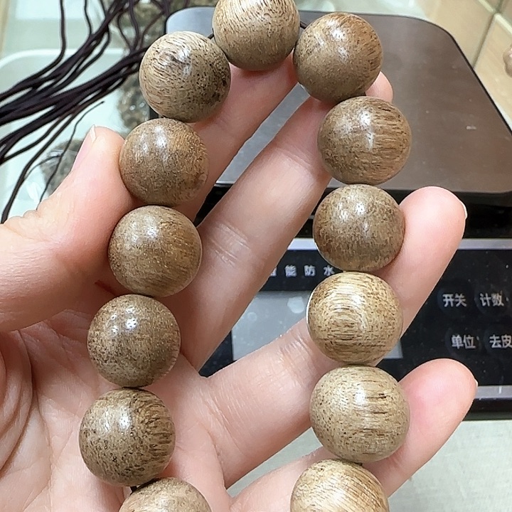 沉香手串已*置国香沉香手串
