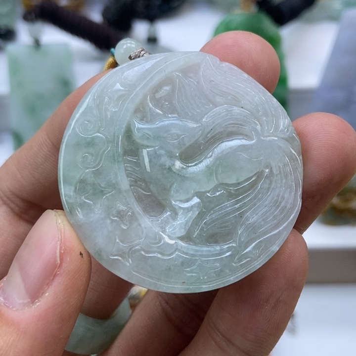 翡翠颈饰未镶嵌缅甸A货翡翠