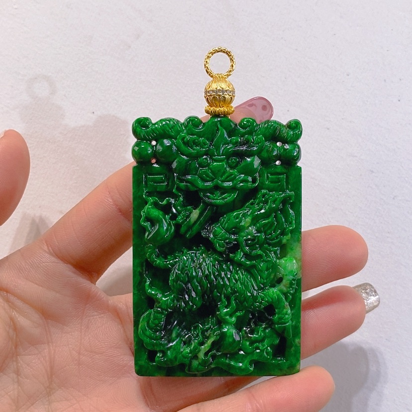 【闪购商品】颈饰未镶嵌翡翠