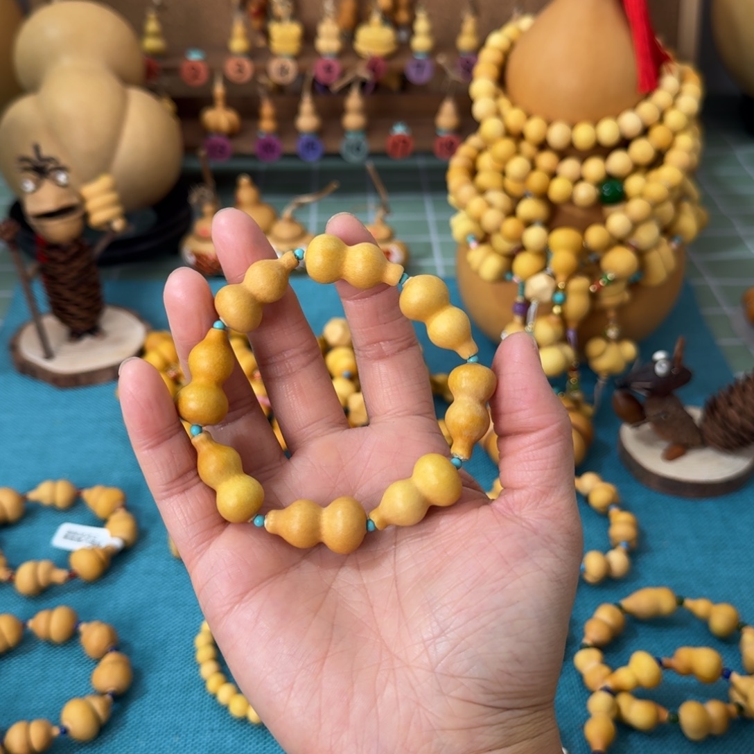 用***1石英石纯铜葫芦手串