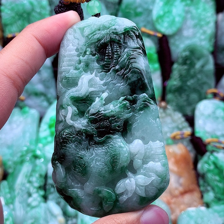 翡翠未镶嵌吊坠(不含链)