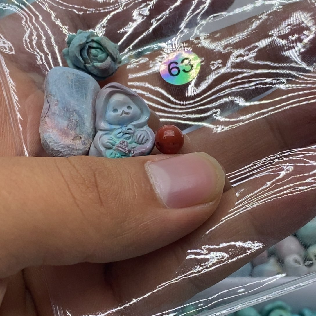 九***月南红玛瑙未镶嵌珠宝奇石