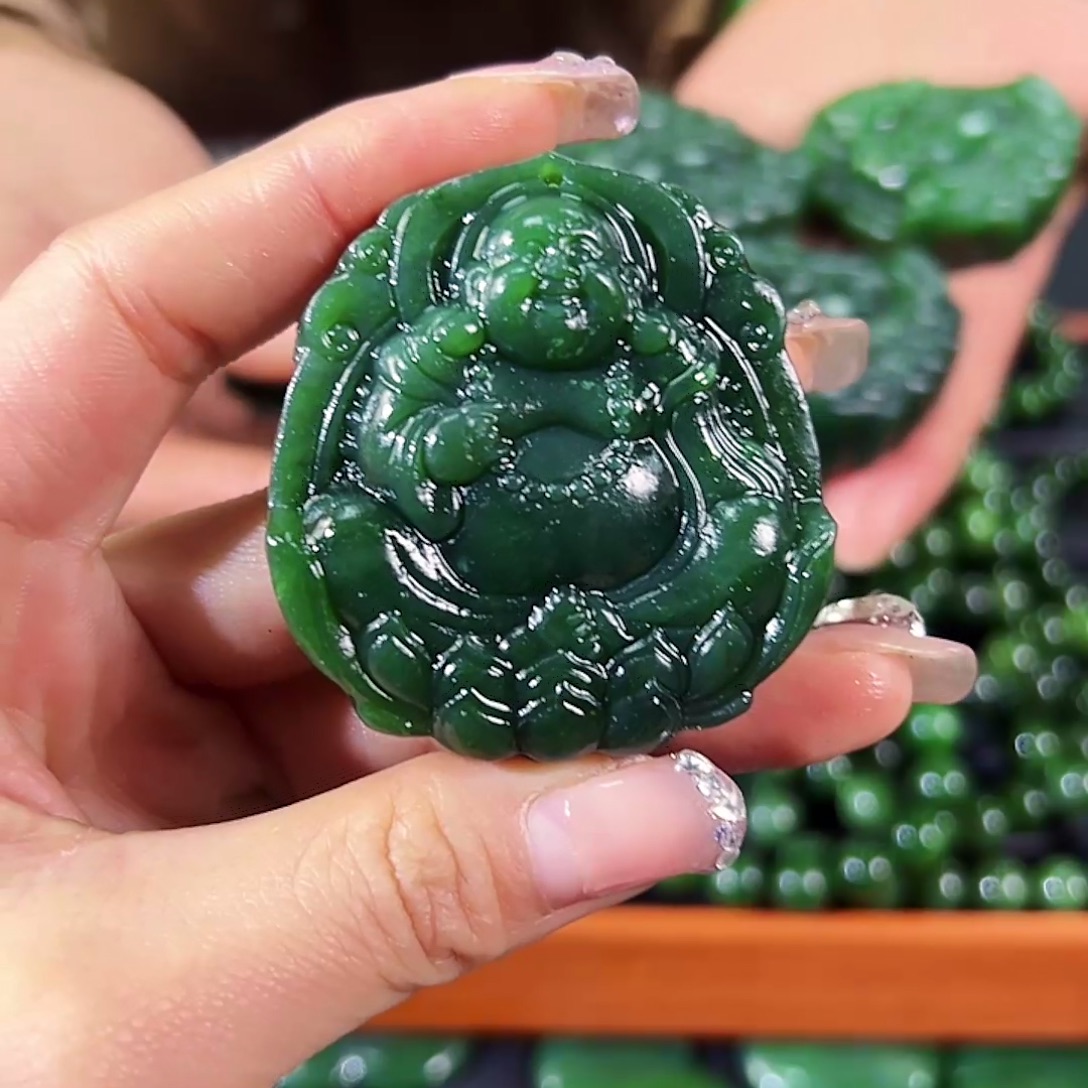 和田玉（碧玉）未镶嵌颈饰