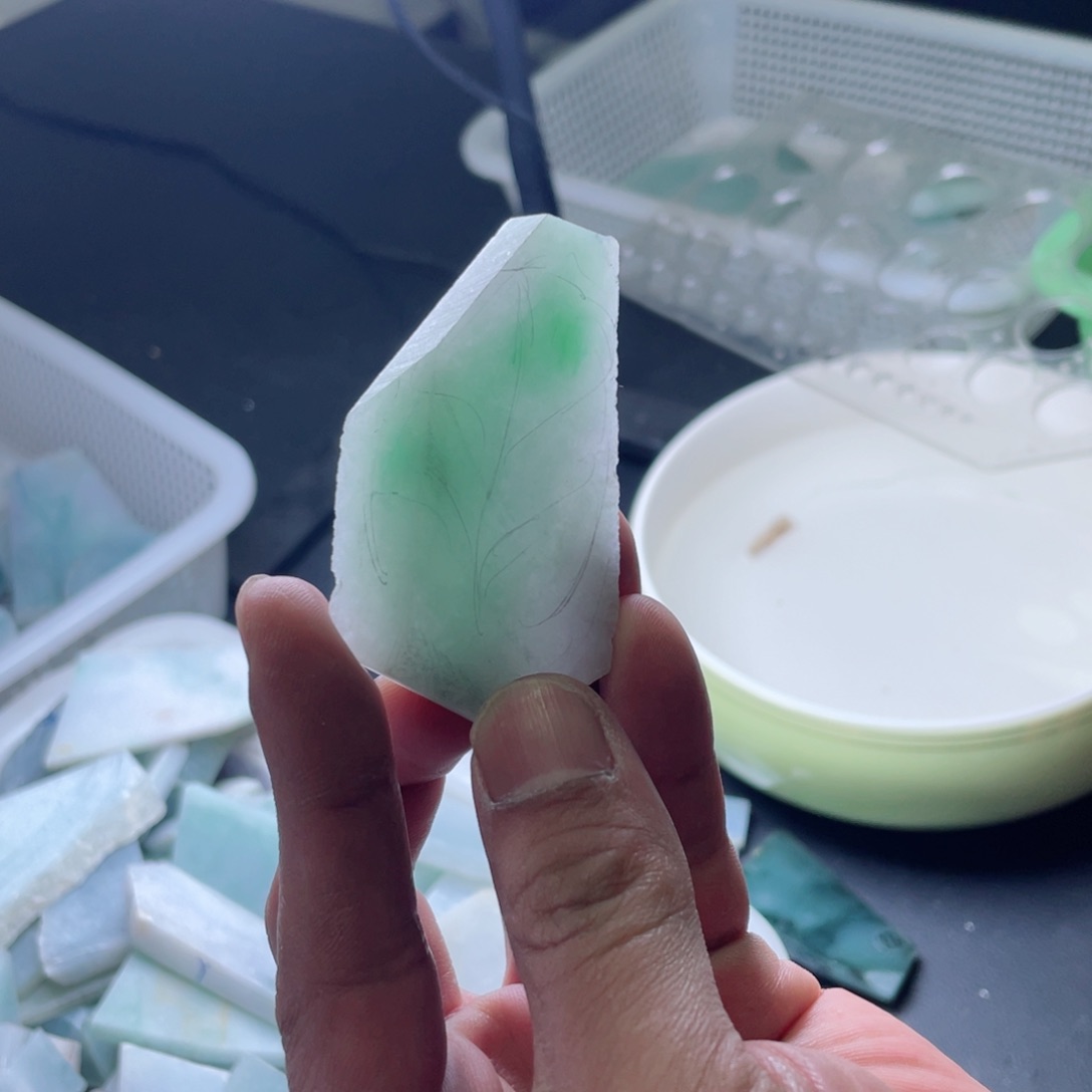 定制翡翠未镶嵌翡翠