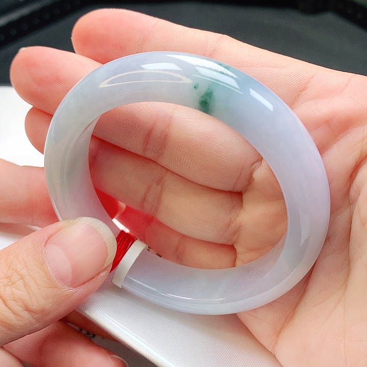 翡翠手镯未镶嵌手镯52