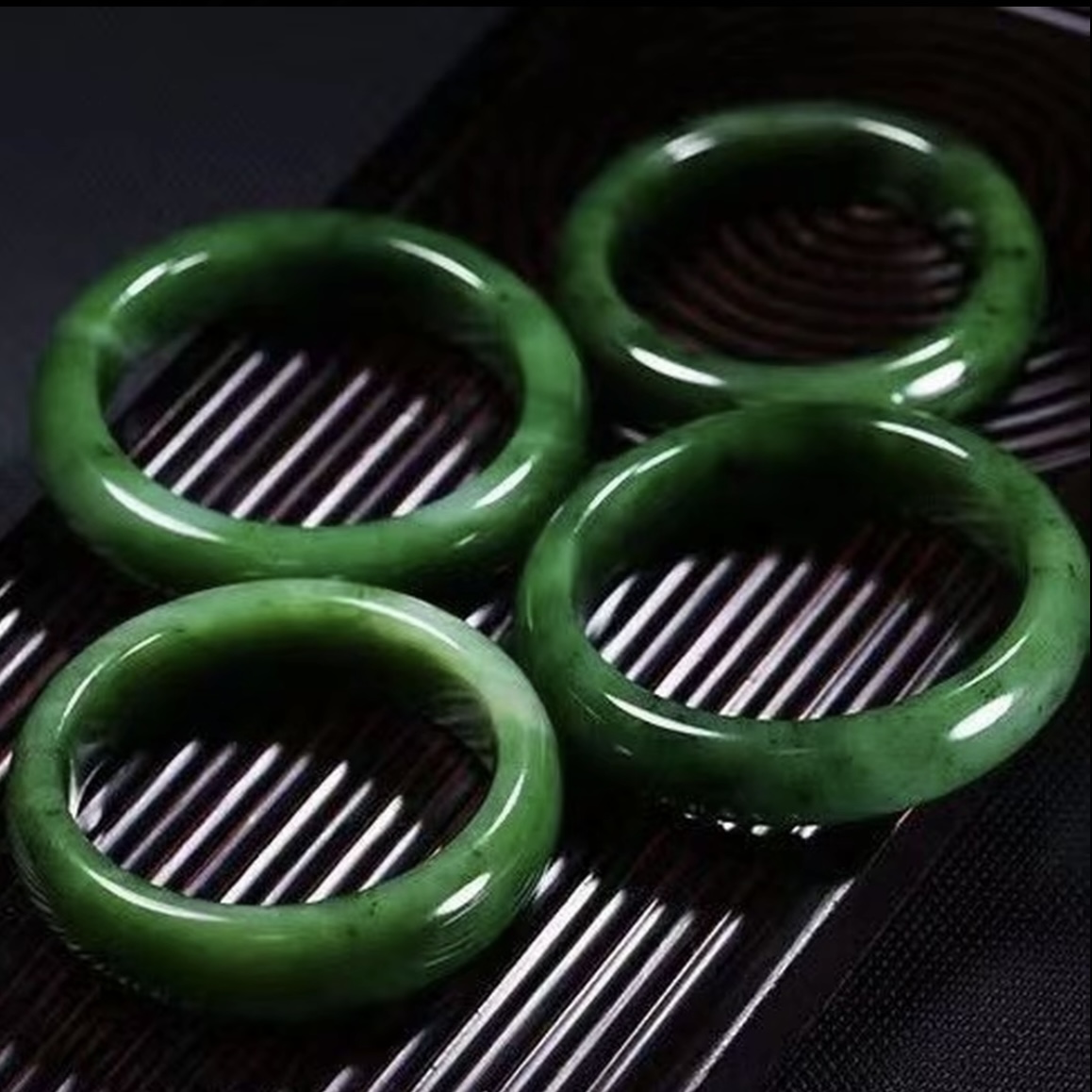 《大福甄选》高端正品和田玉碧玉手镯