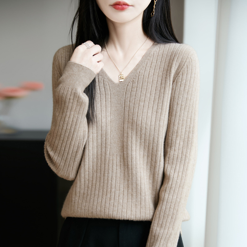 V领坑条一线成衣安迪绒百搭显瘦套头打底衫针织衫