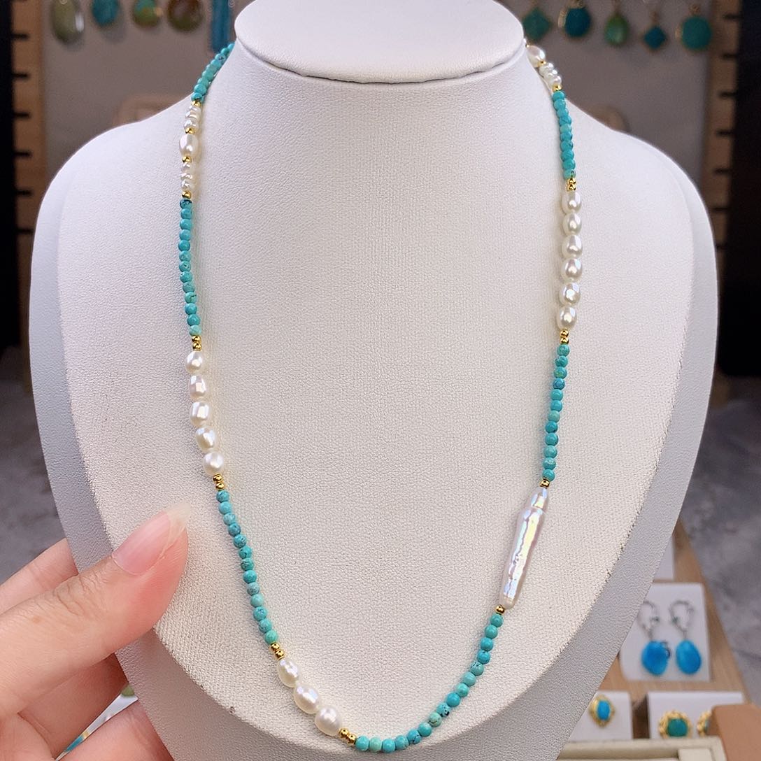 绿松石未镶嵌颈饰