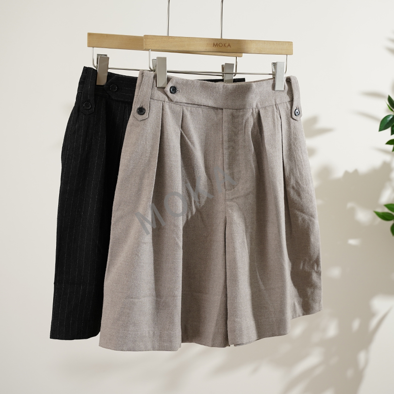 英伦画报 芬兰单小众设计师款毛呢A型阔腿五分裤裙（241580）2355