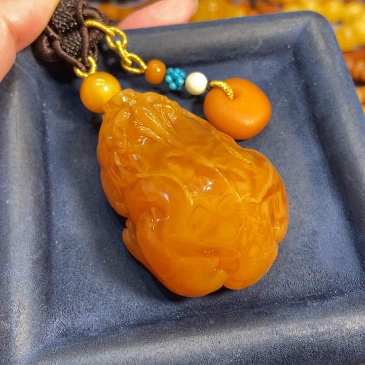 蜜蜡颈饰未镶嵌蜜蜡