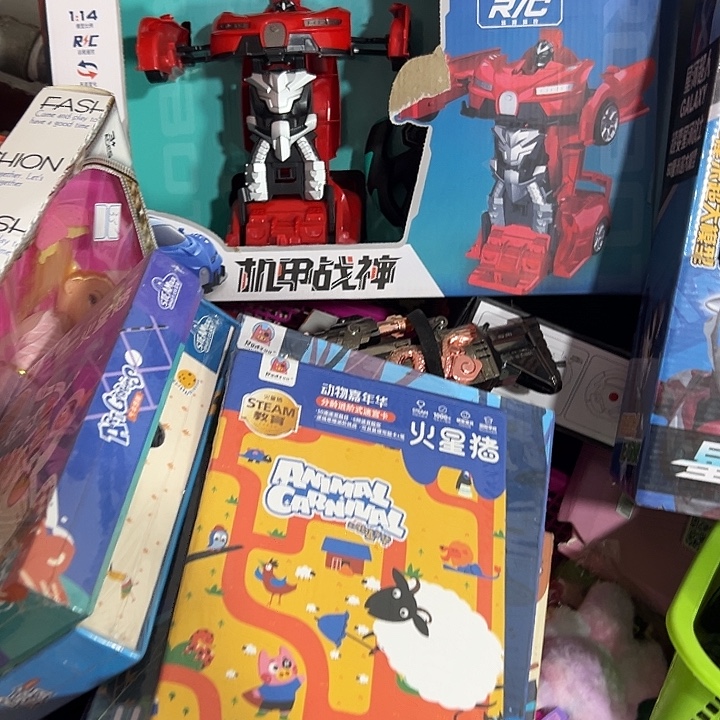 玻璃变形遥控车1111