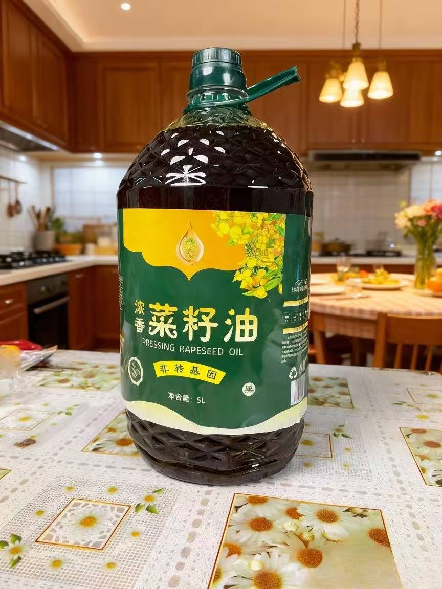 农家物理压榨非转基因油菜籽浓香黑菜籽食用油5L9.2斤送小油