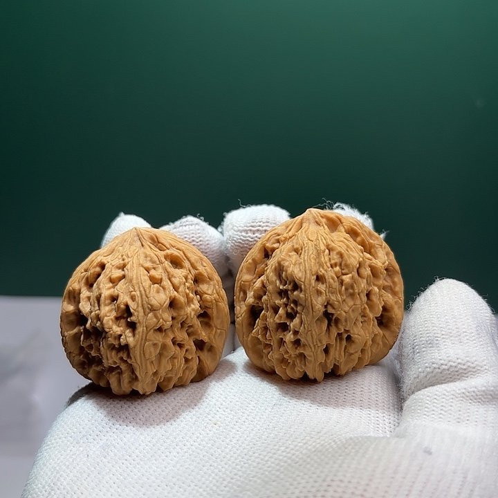 文玩核桃吊坠5号链接对歪