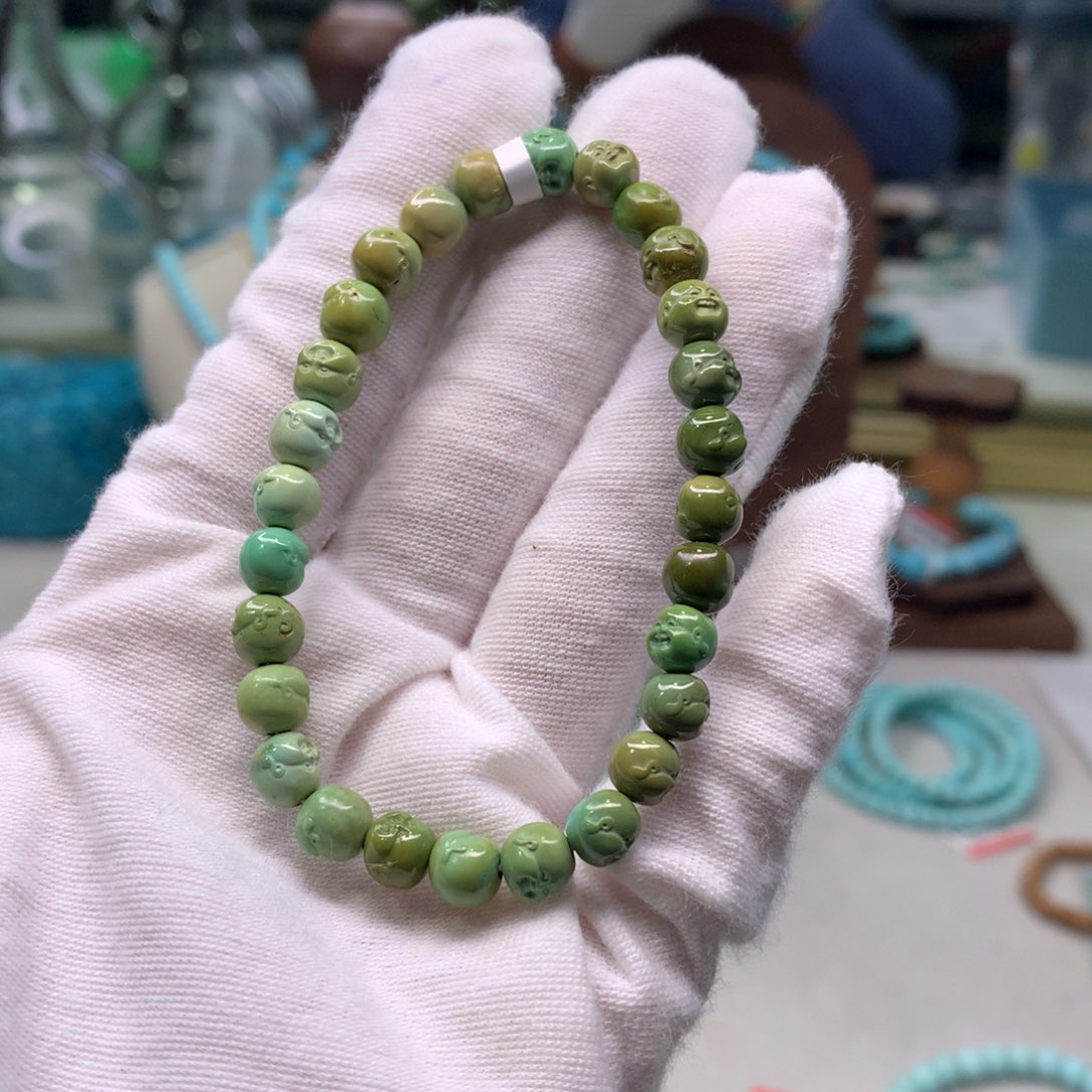 绿松石配饰未镶嵌