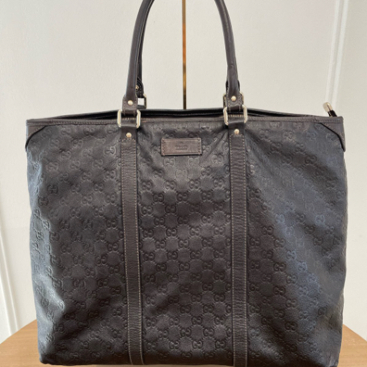 95新 GUCCI/古驰 黑咖色托特包购物袋全logo压纹，尺寸40*30*6cm