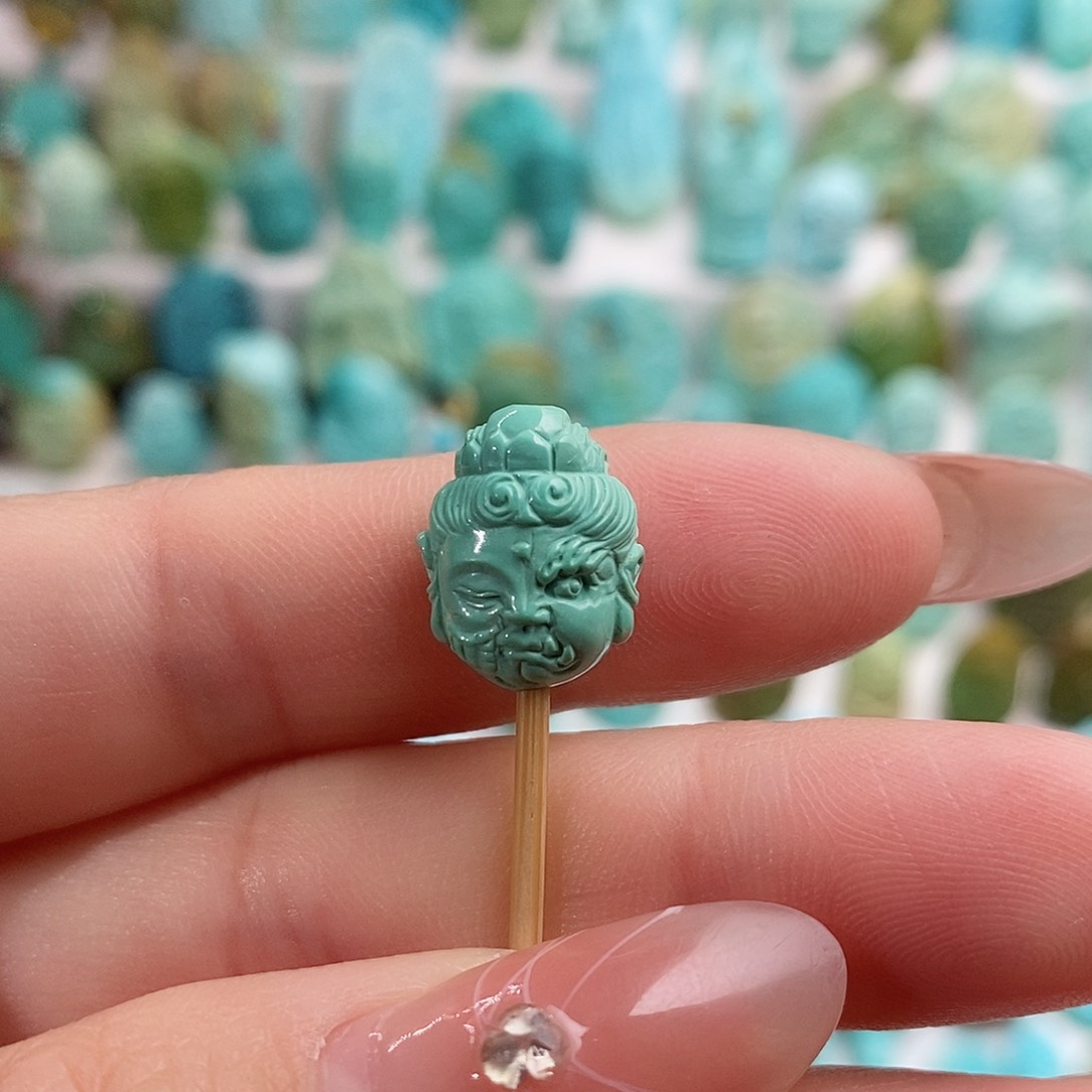 绿松石绿松石未镶嵌