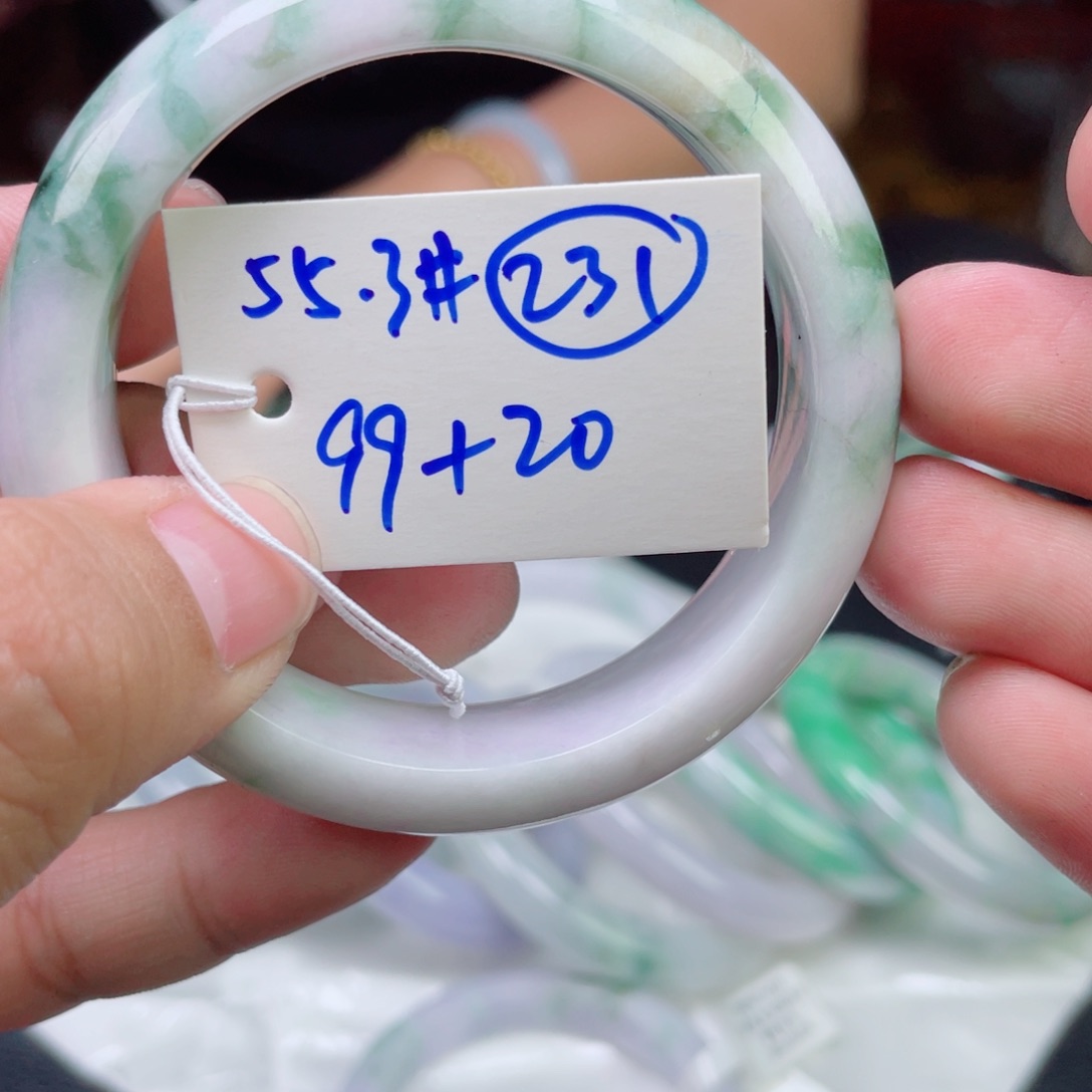 翡翠未镶嵌手镯231