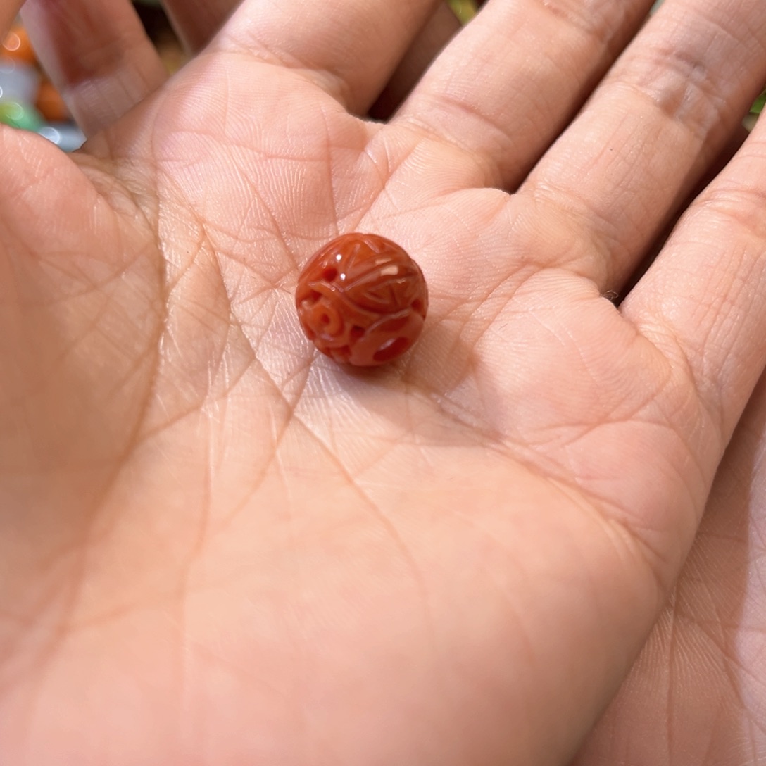 翡翠未镶嵌颈饰待编织