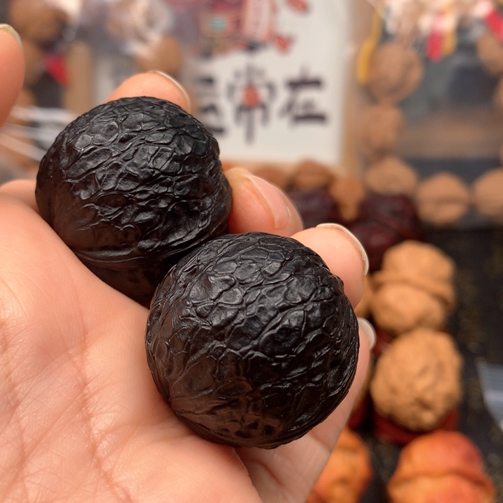 桃核把件蛇皮球地闷