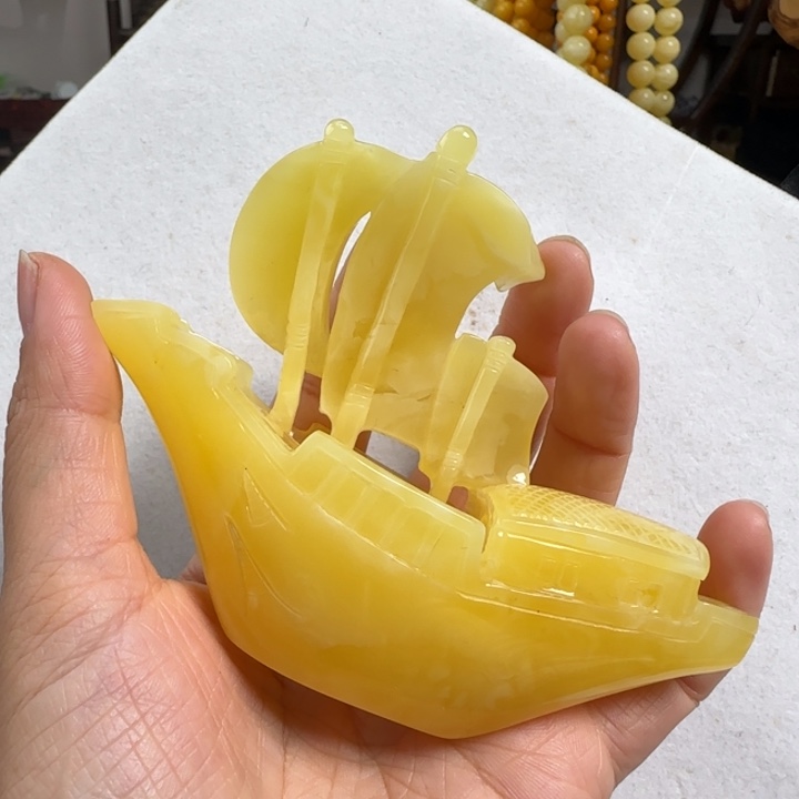 蜜蜡珠宝奇石未镶嵌