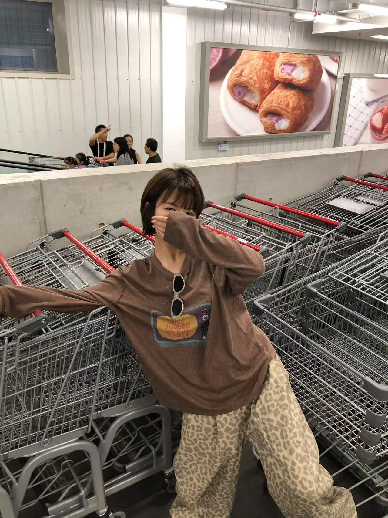 no退～no换～长袖千金风运动圆领韩版宽松套头通勤