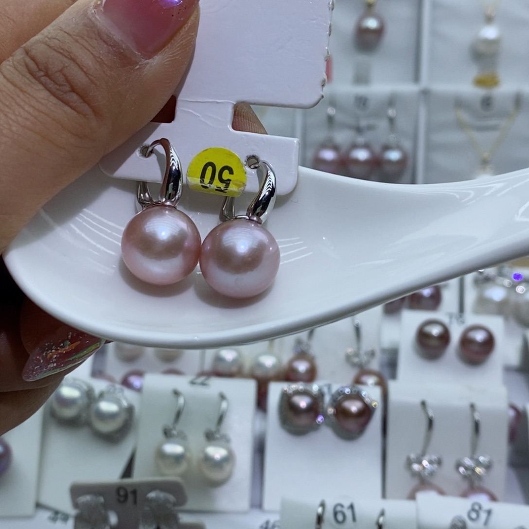 淡水珍珠吊坠(赠链)银S925镶嵌秀*