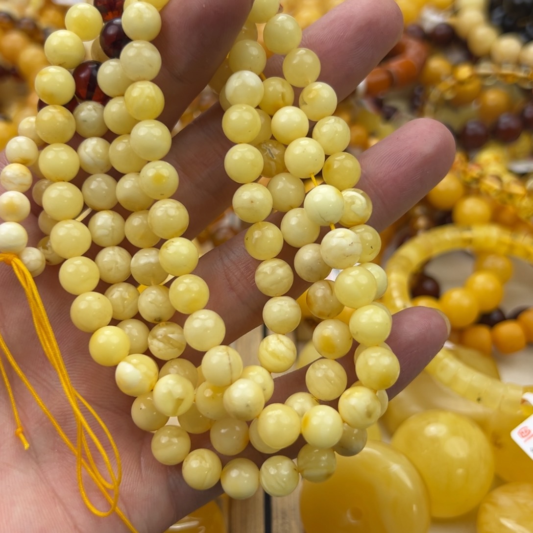 琥珀珠宝奇石未镶嵌