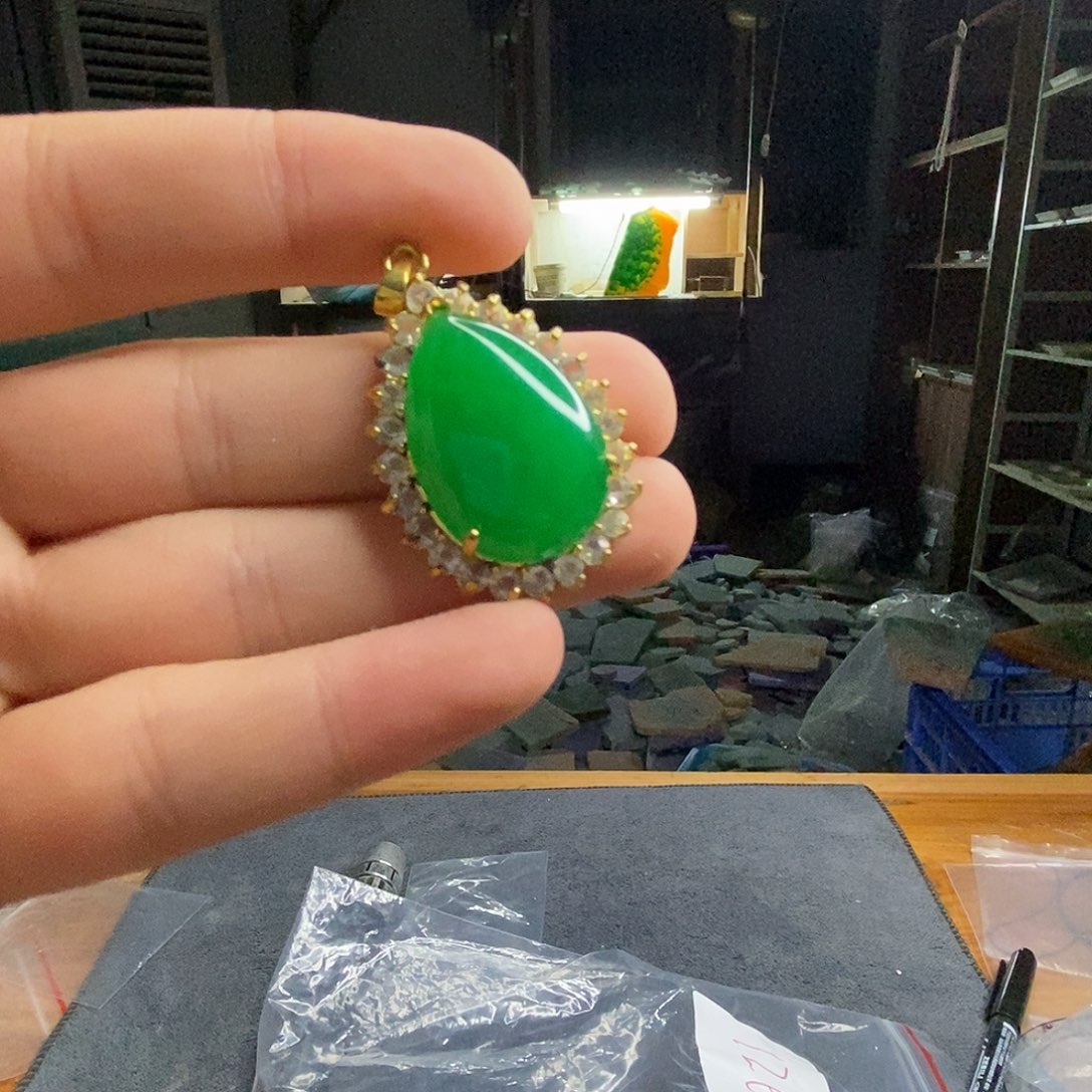 126 精品吊坠精品饰品