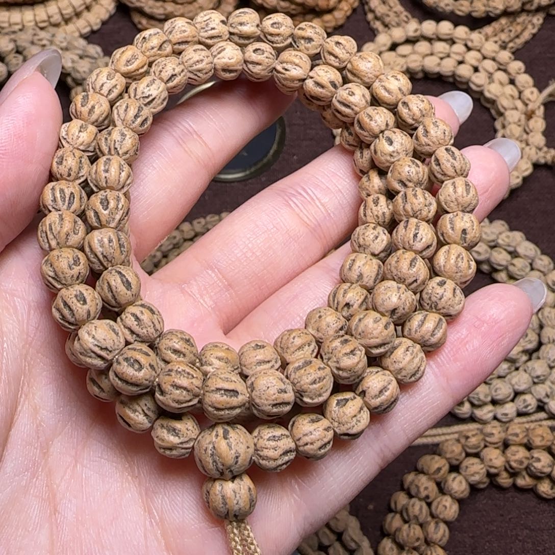 柏香籽/百香籽吊坠X**X