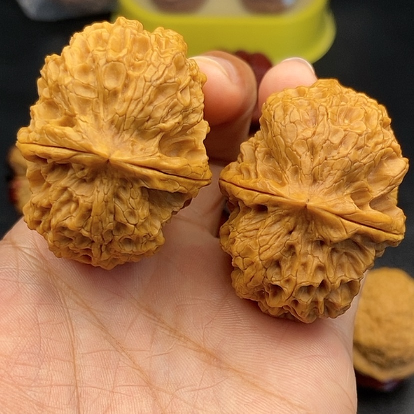 【闪购商品】把件文玩核桃44尺麒麟元宝