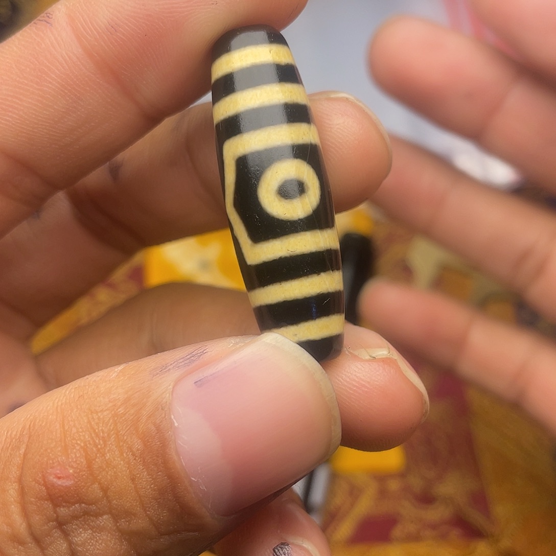 伊***娃泥塑藏传佛教文化研究