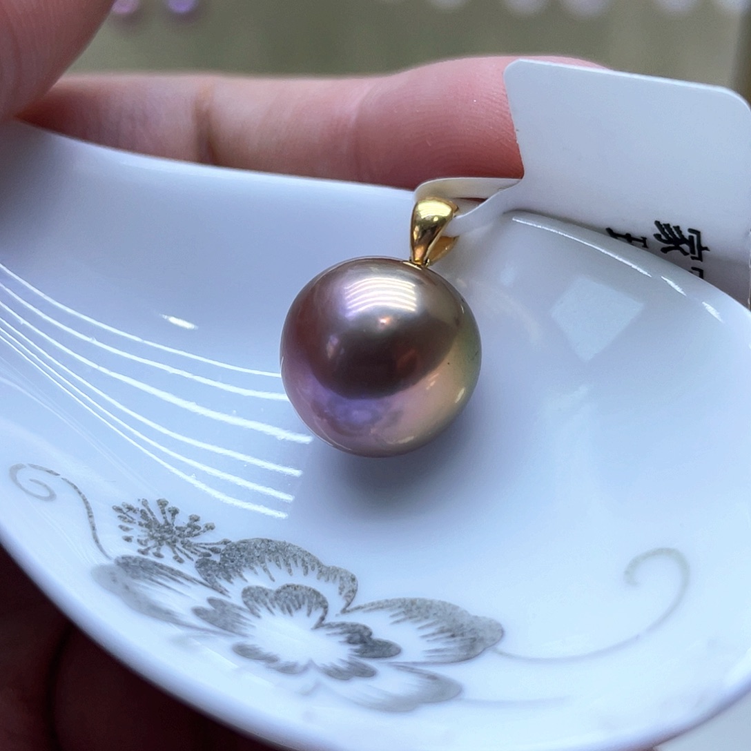 淡水珍珠颈饰18K金镶嵌