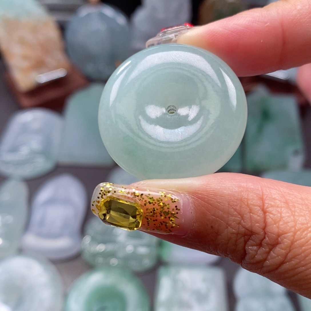 定制翡翠未镶嵌天然翡翠