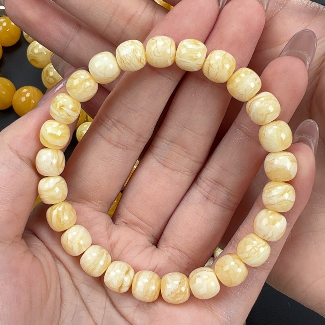 琥珀未镶嵌手链瓷白虎皮