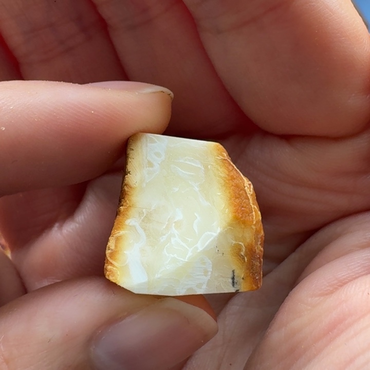 定制琥珀未镶嵌琥珀蜜蜡定制