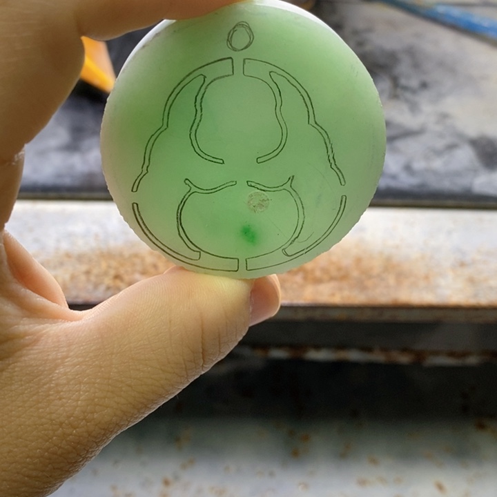 定制翡翠未镶嵌佛公