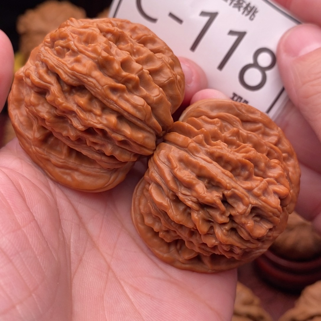 文玩核桃把件汉高楼43