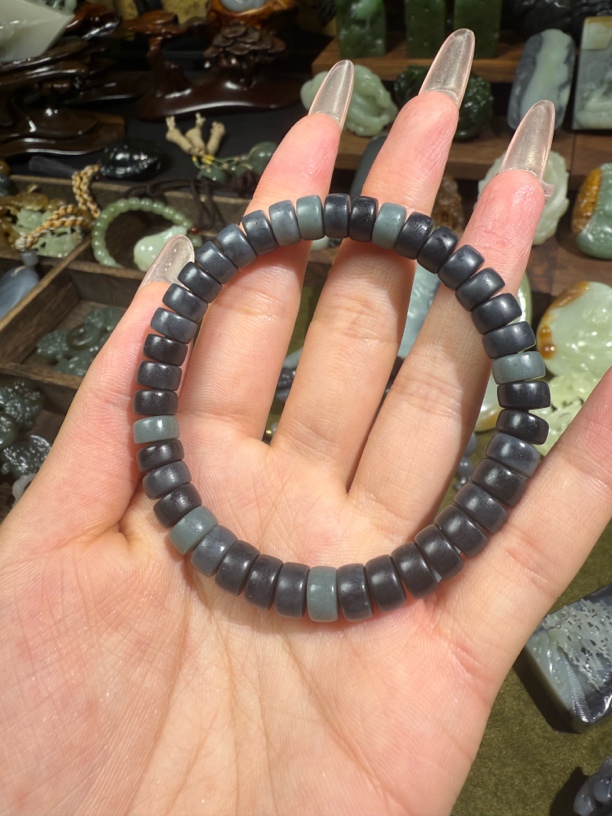 天然和田玉青花药片串8mm