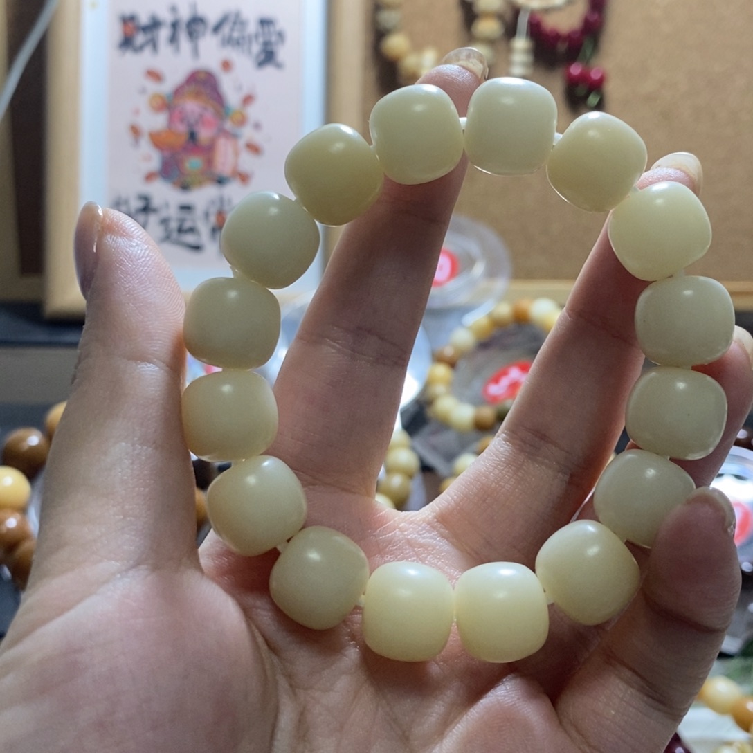 吊坠白玉菩提福利款