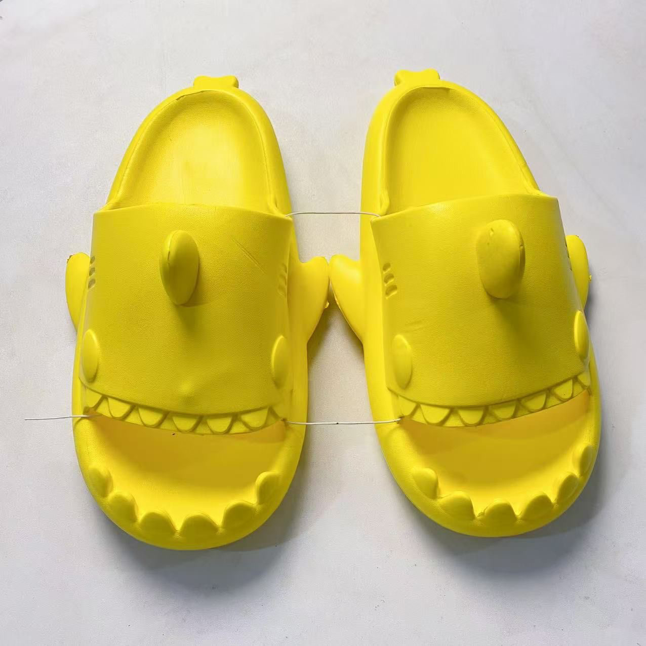 鲨鱼拖鞋夏季卡通防滑软底男女童室内居家可爱凉拖鞋外穿