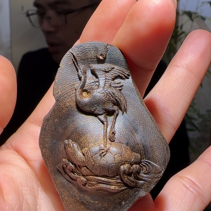 沉香吊坠包头壳子吊坠7.3克