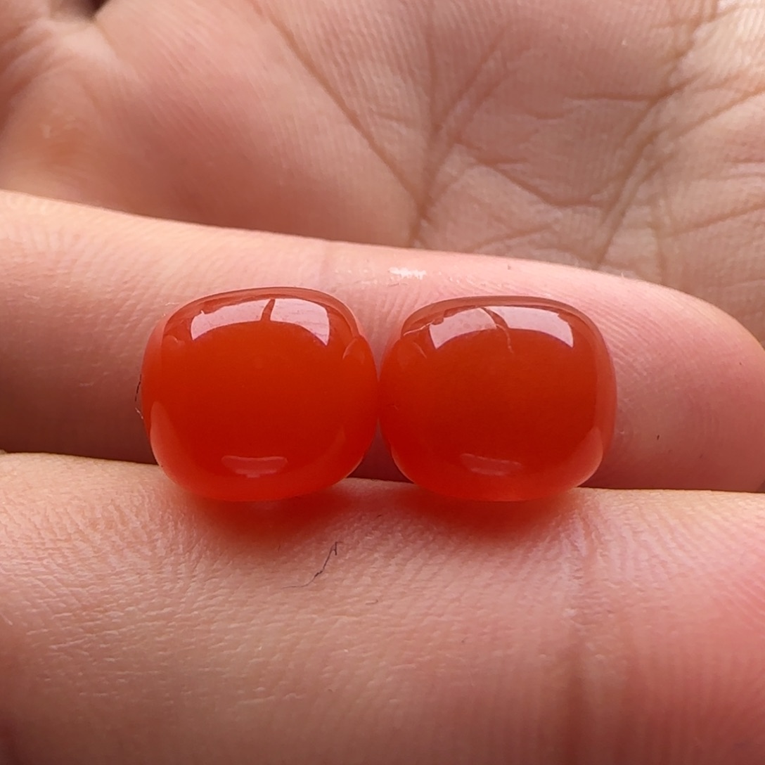 南红玛瑙老型对珠9.5x8.2未镶嵌