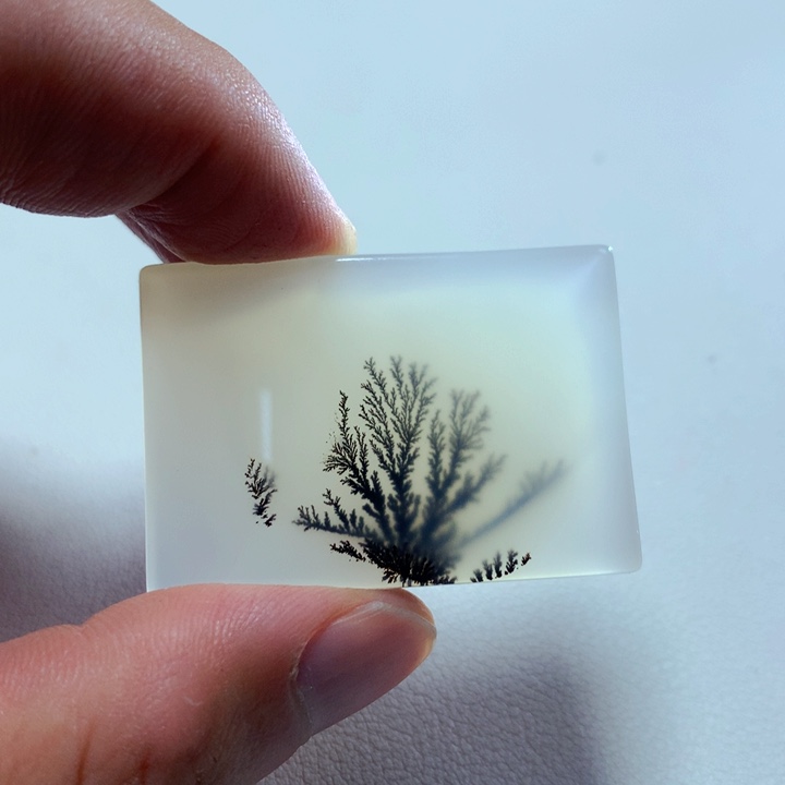 玛瑙/玉髓颈饰未镶嵌列