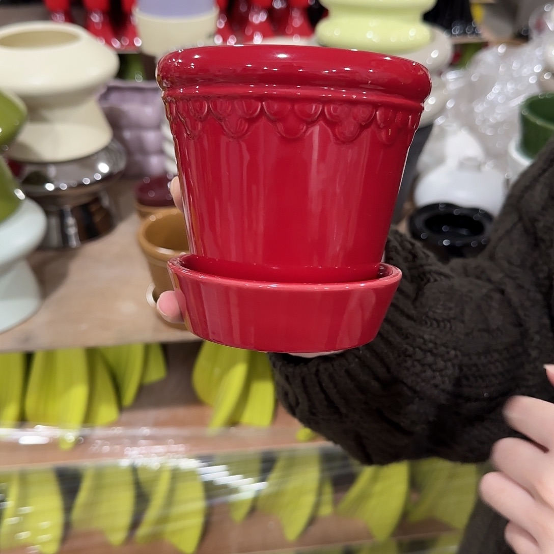 b4红色带托花盆花盆花盆