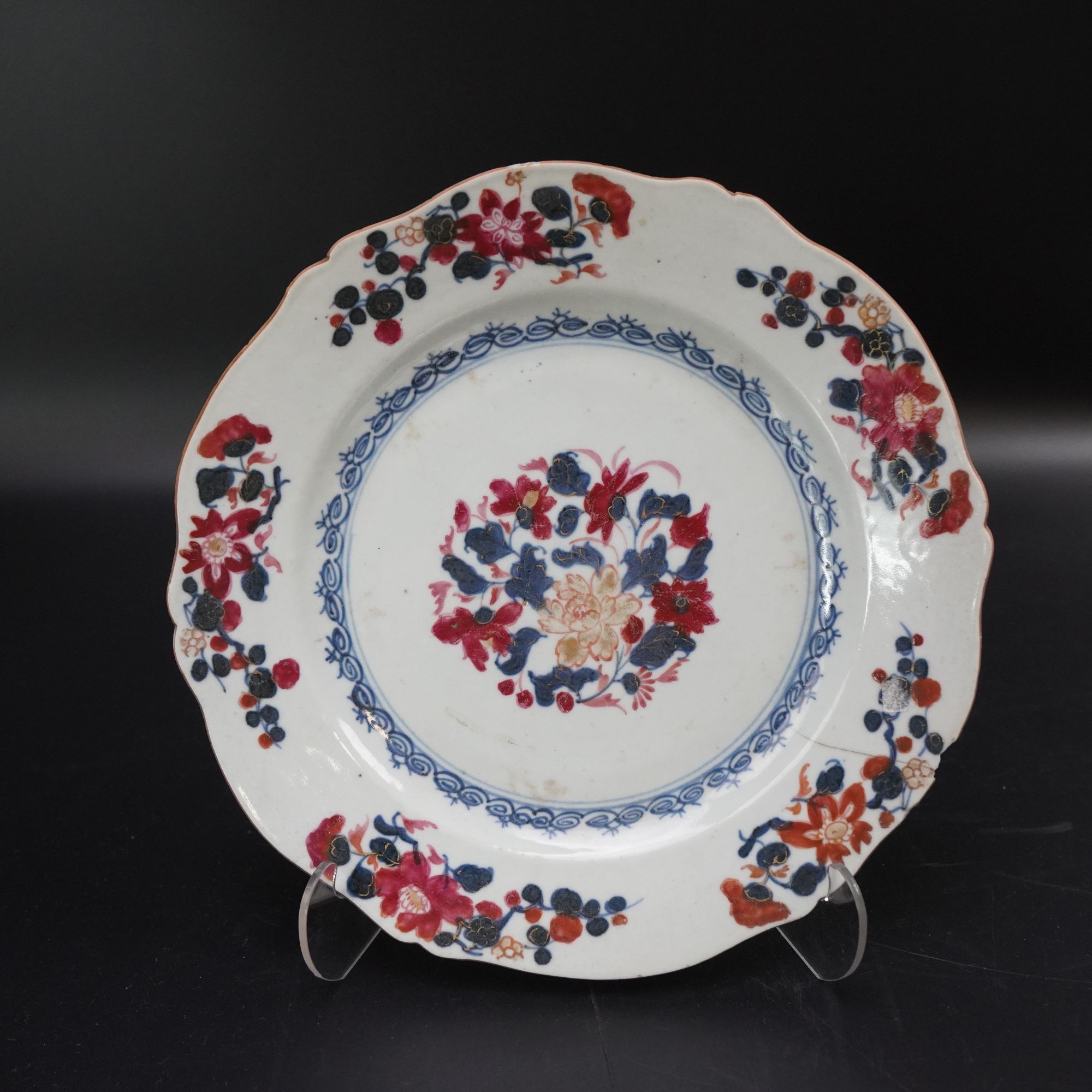 Lot.25073056清康熙青花加彩花卉纹赏盘 直径：约22.6cm