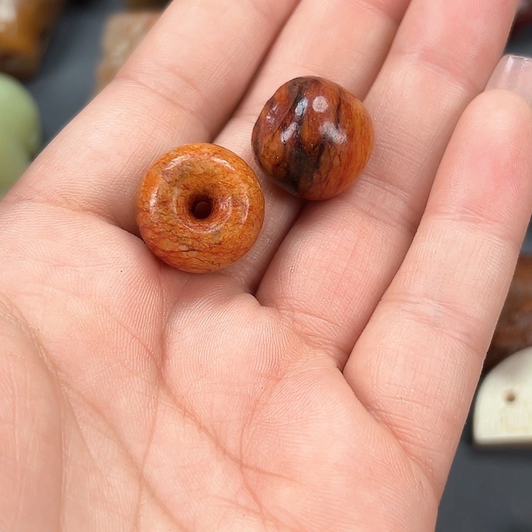 和田玉颈饰未镶嵌找****头