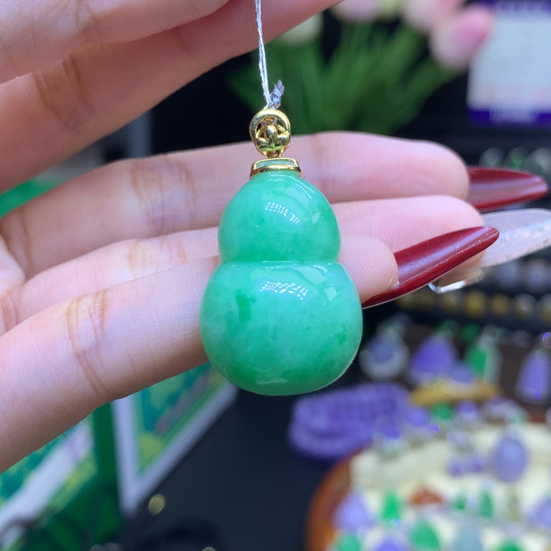 翡翠颈饰18K金镶嵌天然